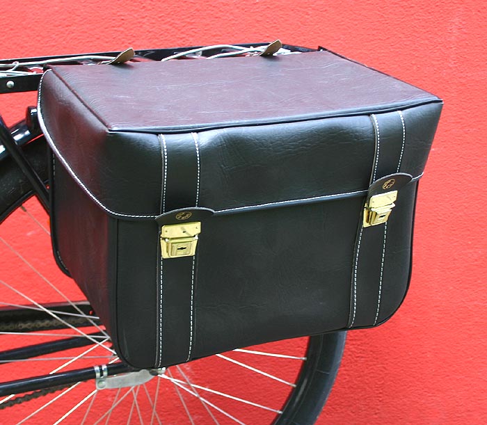 leder fahrradtasche THE BRIDGE Fahrradtasche aus schwarzer Leder, Story-Linie  Cuoieriashop